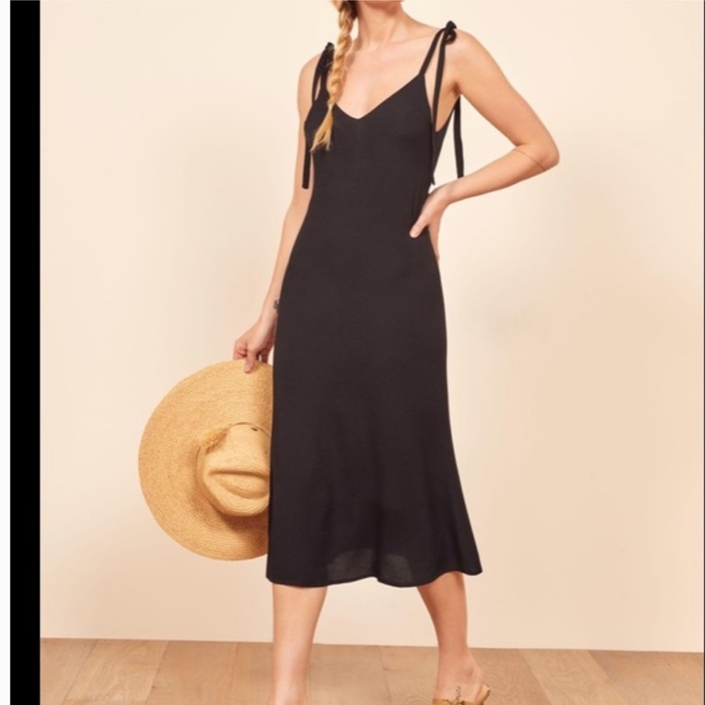 Reformation - jade dress - size small - black